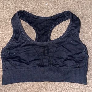 small black sport bra